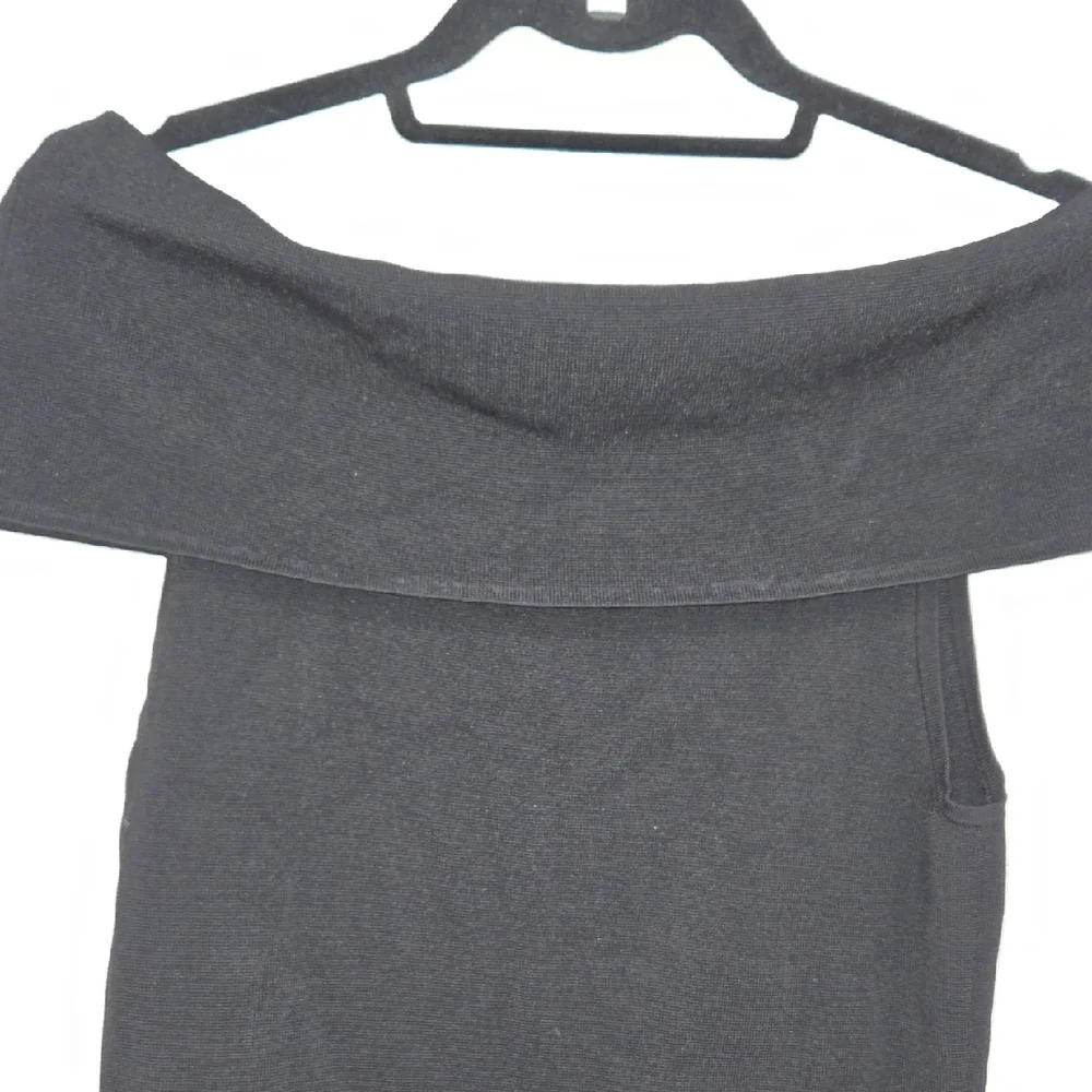 White House Black Market Off Shoulder Sleek Minimalist Sleeveless Black Sweater - Picture 4 of 6